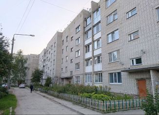 Продажа 1-ком. квартиры, 33 м2, Сокол, Интернатная улица, 10