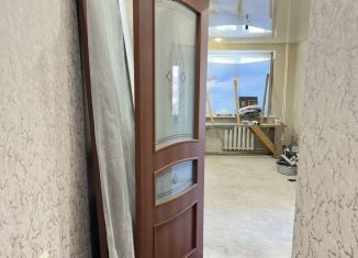 2-ком. квартира на продажу, 46 м2, Грозный, улица Муслима Г. Гайрбекова, 80