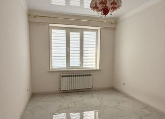 Продам двухкомнатную квартиру, 50 м2, Грозный, улица Адама Малаева, 175к1