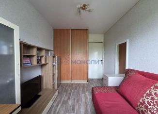 Продаю трехкомнатную квартиру, 57.2 м2, Дзержинск, улица Терешковой, 14