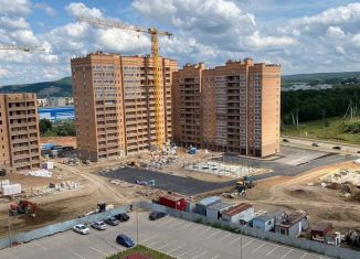 Продаю двухкомнатную квартиру, 71 м2, Октябрьский