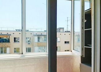 2-комнатная квартира на продажу, 47.6 м2, Аксай, Садовая улица, 20