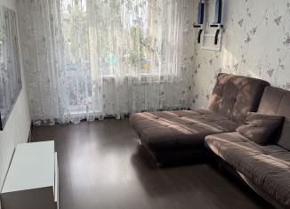 Продам 2-ком. квартиру, 50 м2, Тольятти, Юбилейная улица, 19