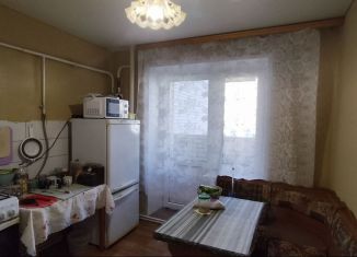 Продажа двухкомнатной квартиры, 46.9 м2, Калужская область, улица Гагарина, 9