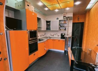 Продается 2-ком. квартира, 65.1 м2, Электросталь, бульвар 60-летия Победы, 4