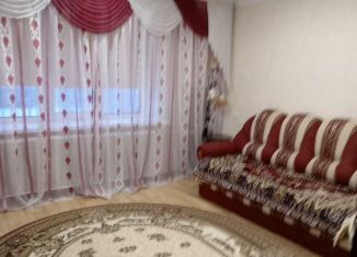 Продажа 2-ком. квартиры, 58.6 м2, поселок городского типа Алексеевка, Невская улица, 25А