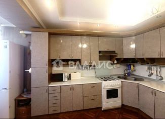 Продается 2-ком. квартира, 81.1 м2, Ейск, улица Горького, 25/5