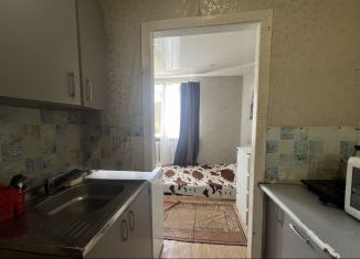 Продам однокомнатную квартиру, 12.5 м2, Киров, улица Орджоникидзе, 8