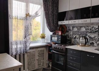 Продается 1-ком. квартира, 27.4 м2, Прокопьевск, Городская улица, 130