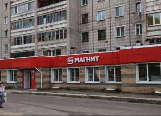 Сдам торговую площадь, 40 м2, Киров, Производственная улица, 8