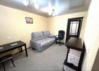 Продается 1-комнатная квартира, 61 м2, Липецк, улица Малые Ключи, 1