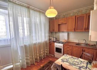 Продается 2-ком. квартира, 58 м2, поселок Дубовое, Зелёная улица, 2Д