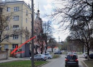 Сдам в аренду гараж, 10 м2, Рязань, улица Циолковского, 7