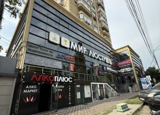 Продается 3-комнатная квартира, 152.4 м2, Махачкала, улица Дзержинского, 6