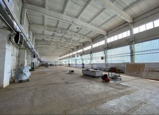 Сдаю производство, 1600 м2, Казань, улица Академика Павлова, 50