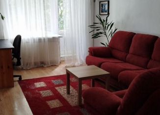 Трехкомнатная квартира в аренду, 61 м2, Санкт-Петербург, Светлановский проспект, 37