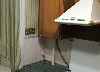 Сдается в аренду 3-ком. квартира, 57.8 м2, Владимир, улица Алябьева, 18