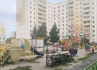 Продам 2-комнатную квартиру, 49.7 м2, Копейск, улица Кирова, 18А