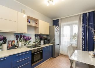 Продажа 1-комнатной квартиры, 40 м2, Тюмень, улица Энергостроителей, 29к1