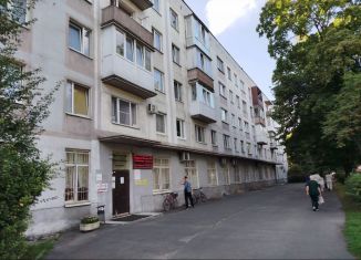 Продаю однокомнатную квартиру, 30.9 м2, Калининград, улица Александра Невского, 123