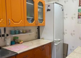 Сдается двухкомнатная квартира, 46 м2, Сызрань, улица Герасимова, 13