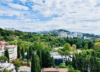 Продаю 2-комнатную квартиру, 50 м2, Сочи, Депутатская улица, 10