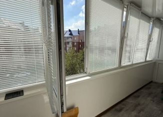 Продам однокомнатную квартиру, 37 м2, Салават, улица Губкина, 2А