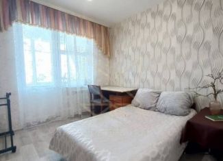 Сдам в аренду трехкомнатную квартиру, 72 м2, Пятигорск, улица Пирогова, 17к1