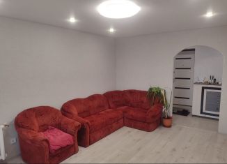 Продается 2-ком. квартира, 52 м2, Туймазы, улица Чапаева, 65