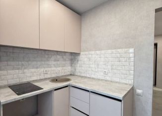 Двухкомнатная квартира на продажу, 42.4 м2, Тюмень, улица Республики, 157