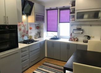 Продается 3-ком. квартира, 82.6 м2, Калининград, Алданская улица, 26А