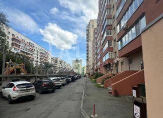 Продается машиноместо, 21 м2, Челябинская область, улица Братьев Кашириных, 12