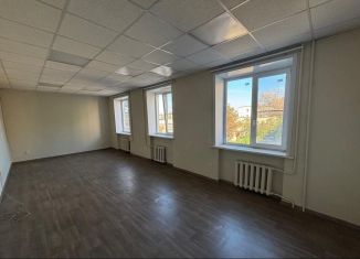 Сдаю офис, 33.9 м2, Новгородская область, улица Германа, 25