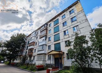 Продаю 2-ком. квартиру, 49.8 м2, Димитровград, проспект Ленина, 11А