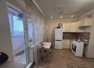 Продаю квартиру студию, 23.9 м2, Тюмень, улица Маршака, 7