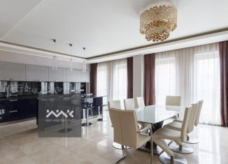 Продаю 4-комнатную квартиру, 217 м2, Санкт-Петербург, Корпусная улица, 9