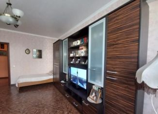 Продается 1-комнатная квартира, 48 м2, Крым, улица 9 Мая, 43