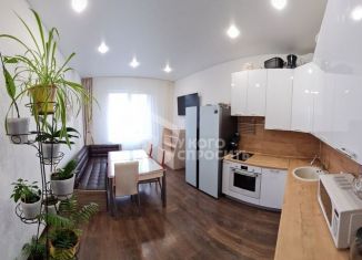 Продам 3-ком. квартиру, 70.3 м2, Петергоф, Парковая улица, 14к4