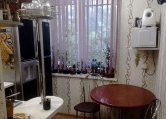 Продается 3-ком. квартира, 55.4 м2, Златоуст, проспект имени Ю.А. Гагарина, 5-я линия, 9