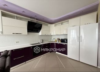 Продажа 3-комнатной квартиры, 97.9 м2, Орёл, улица Матросова, 9
