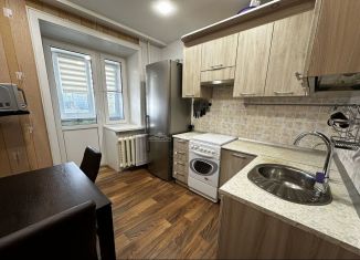 Продается 2-ком. квартира, 52.5 м2, Северодвинск, улица Ломоносова, 120