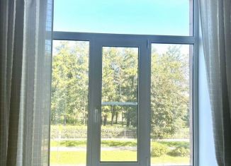 Аренда двухкомнатной квартиры, 79.5 м2, Санкт-Петербург, Бассейная улица, 59