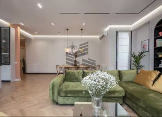 Сдается 4-комнатная квартира, 98 м2, Татарстан, улица Толстого, 14А