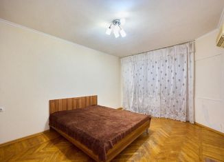 Двухкомнатная квартира на продажу, 52 м2, Краснодар, Севастопольская улица, 2, микрорайон Центральный