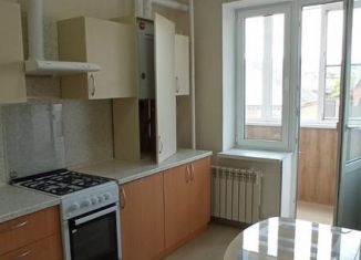 Продается 1-ком. квартира, 40 м2, Горячий Ключ, улица Тельмана, 52