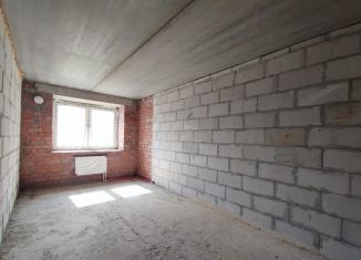 Продаю 1-комнатную квартиру, 43 м2, Калуга, Советская улица, 172