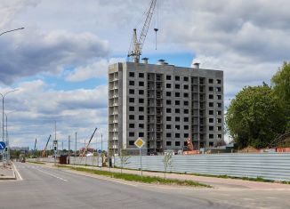 Продам 1-комнатную квартиру, 46.7 м2, Брянск, квартал Медовый, поз8