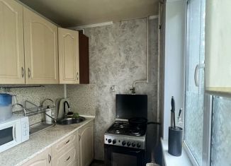 2-ком. квартира на продажу, 42 м2, Мурманск, проспект Героев-Североморцев, 65