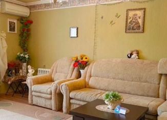 Продам 2-ком. квартиру, 51.5 м2, Армавир, Академическая улица, 9к2