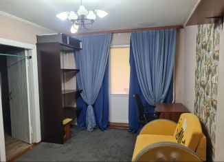 Сдаю 2-ком. квартиру, 41 м2, Подольск, Высотная улица, 11